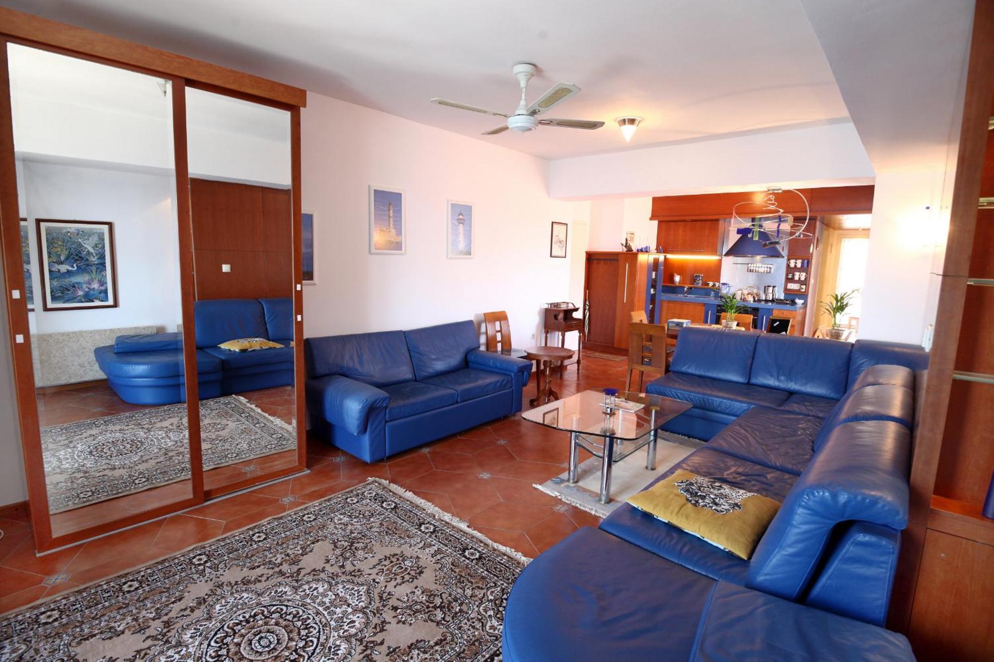 Punta Beachfront Exclusive Apartment *