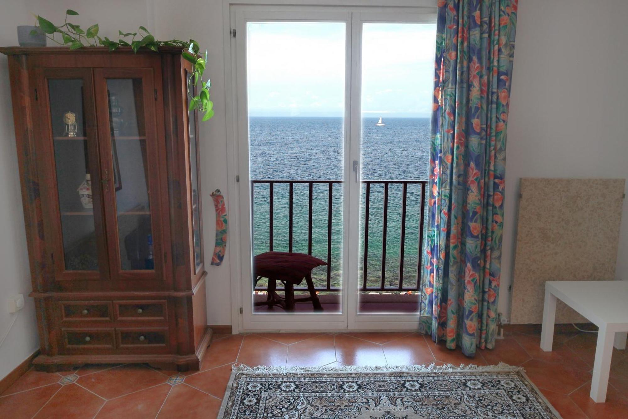 Punta Beachfront Exclusive Apartment