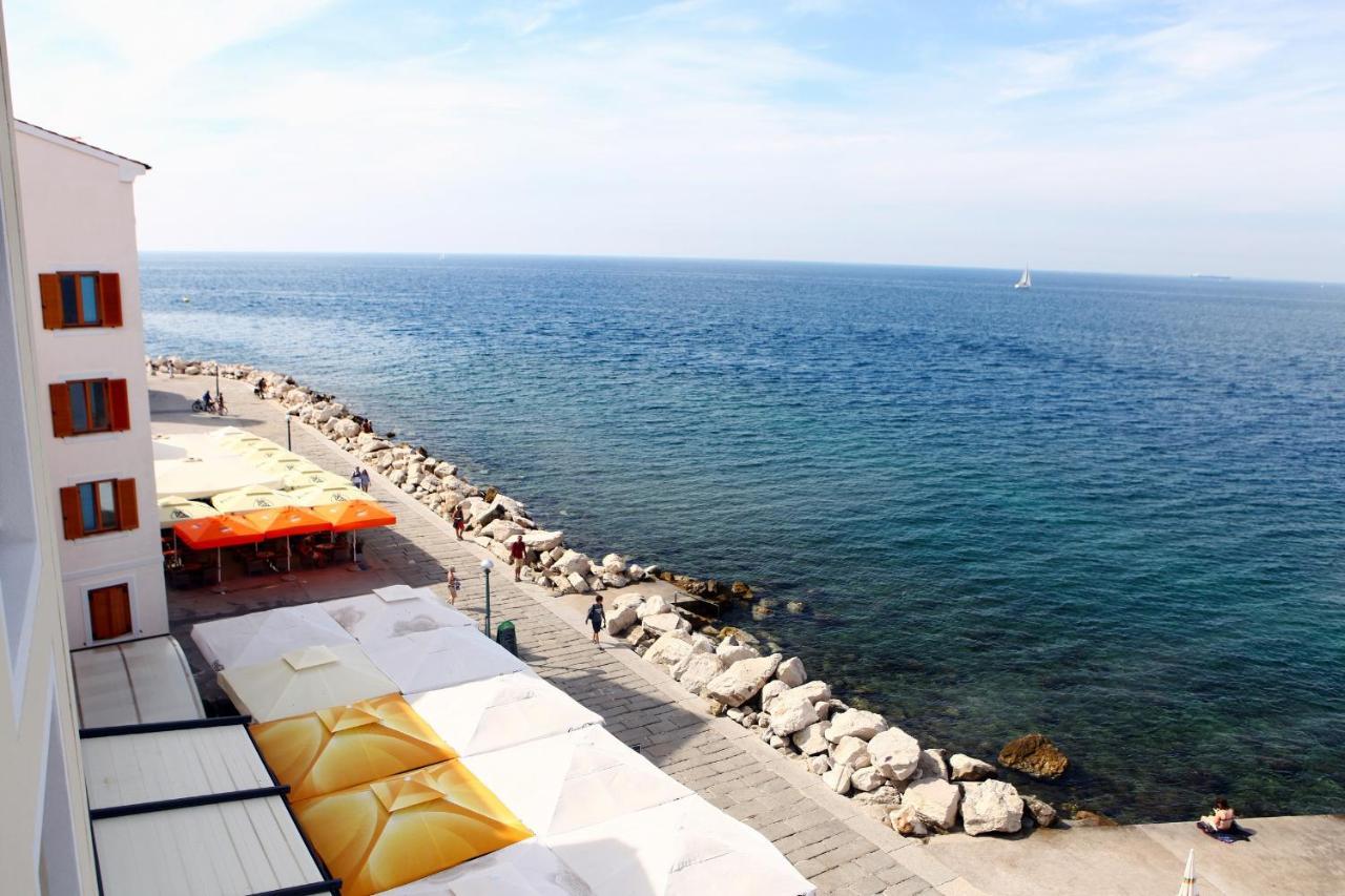 Punta Beachfront Exclusive Apartment *